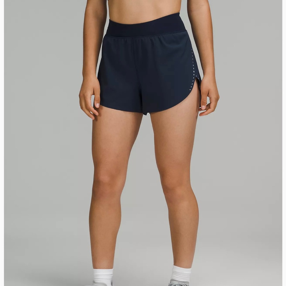 Lululemon Find Your Pace High-Rise Lined Short 3" size 6